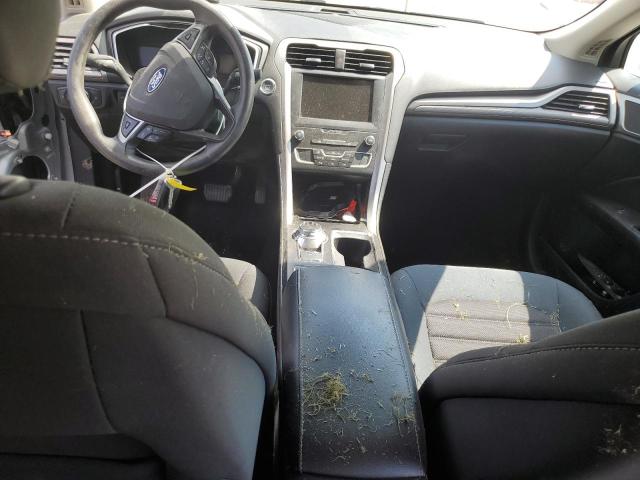 3FA6P0LU7KR140902 - 2019 FORD FUSION SE 银色 照片 8