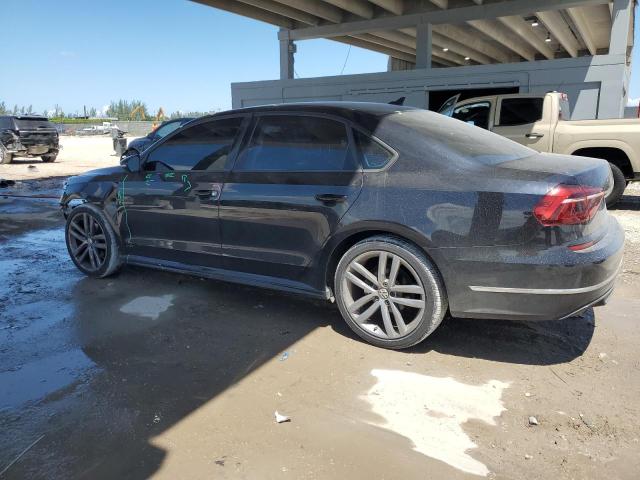 1VWAA7A32JC039429 - 2018 VOLKSWAGEN PASSAT S BLACK photo 2