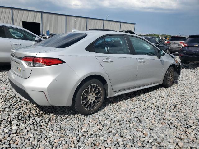 5YFEPRAE6LP056633 - 2020 TOYOTA COROLLA LE Argent photo 3