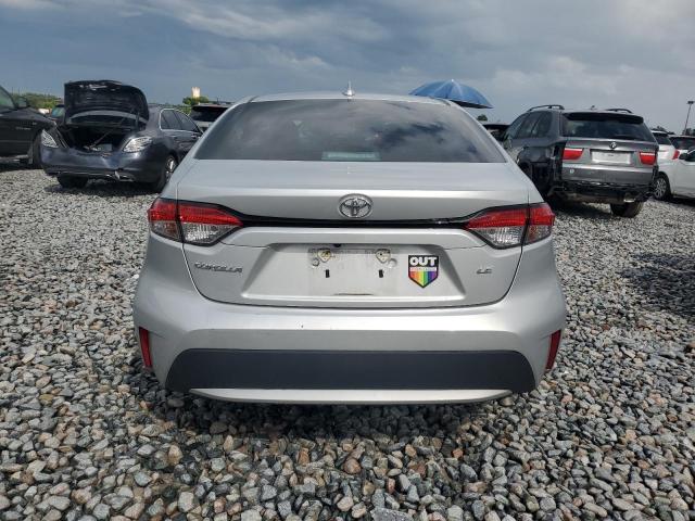 5YFEPRAE6LP056633 - 2020 TOYOTA COROLLA LE Argent photo 6