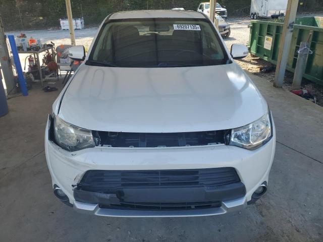 JA4AD3A36FZ013921 - 2015 MITSUBISHI OUTLANDER SE WHITE photo 5