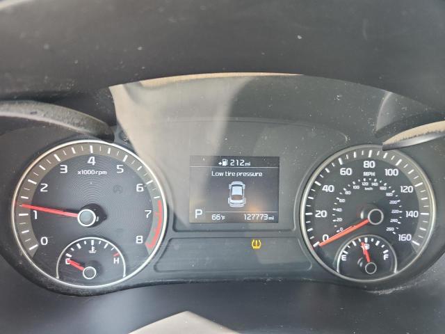 5XXGT4L36KG277319 - 2019 KIA OPTIMA LX SILVER photo 9