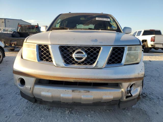 5N1AR18W45C714885 - 2005 NISSAN PATHFINDER LE 银色 照片 5