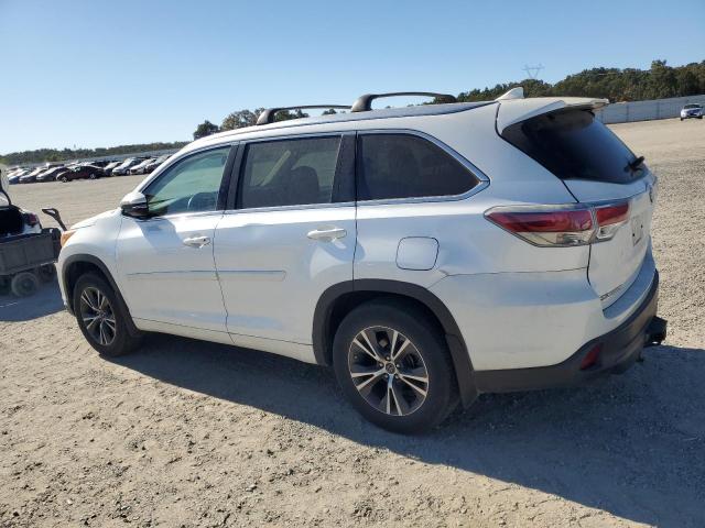 5TDJKRFH4GS323071 - 2016 TOYOTA HIGHLANDER XLE WHITE photo 2