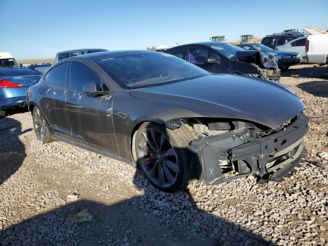 5YJSA1E46GF130223 - 2016 TESLA MODEL S Մոխրագույն լուսանկար 4