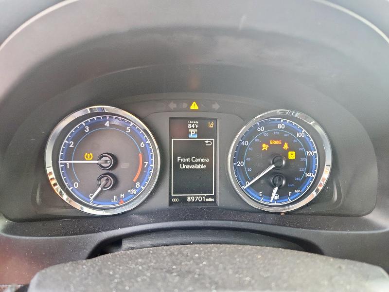 5YFBURHE8KP876423 - 2019 TOYOTA COROLLA L RED photo 9