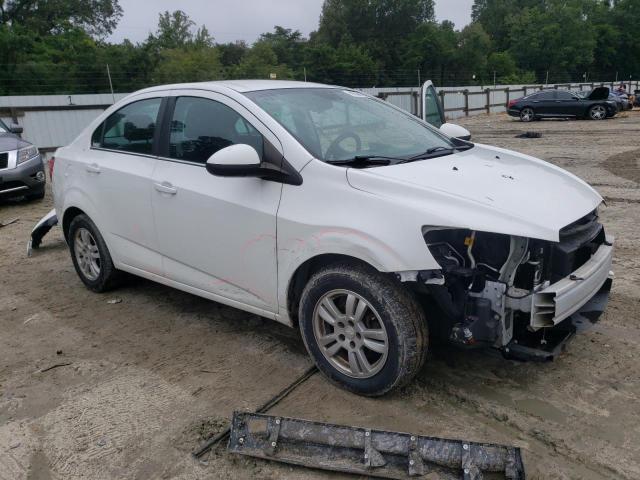 1G1JC5SG2D4161427 - 2013 CHEVROLET SONIC LT WHITE photo 4