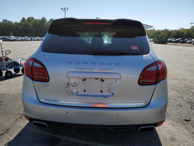 WP1AE2A28CLA93630 - 2012 PORSCHE CAYENNE S HYBRID SILVER photo 6