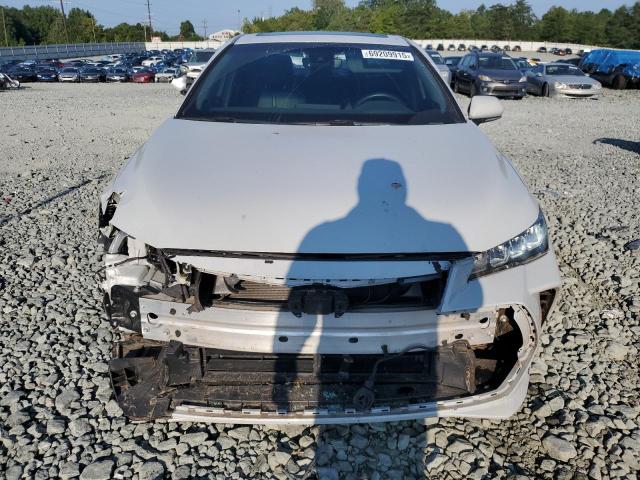 4T1AA1AB9NU012330 - 2022 TOYOTA AVALON XLE WHITE photo 5