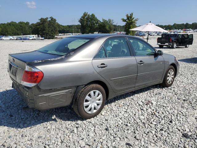 4T1BE32K15U955394 - 2005 TOYOTA CAMRY LE GRAY photo 3