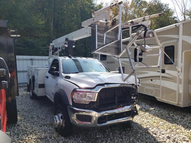 3C7WRNBL3GG308924 - 2016 RAM 5500 WHITE photo 4