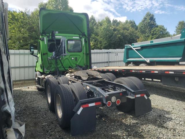 1FUJHTDV5NLNG8162 - 2022 FREIGHTLINER CASCADIA 1 GREEN photo 3