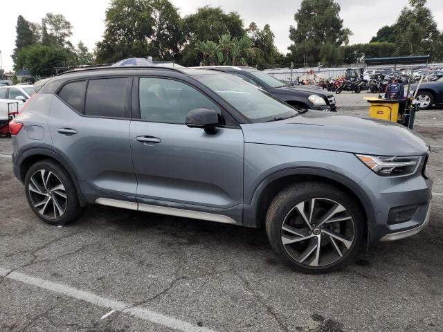 YV4162UM3K2080023 - 2019 VOLVO XC40 T5 R-DESIGN GRAY photo 4