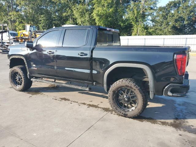 3GTP9EED4LG340135 - 2020 GMC SIERRA K1500 AT4 BLACK photo 2