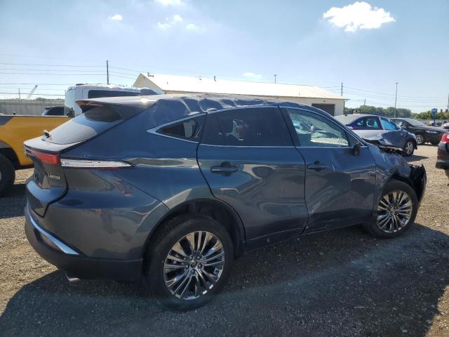 JTEAAAAH6PJ149962 - 2023 TOYOTA VENZA LE GRAY photo 3