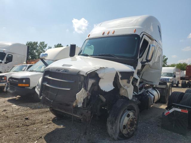 3AKJHHDR6JSJX6651 - 2018 FREIGHTLINER CASCADIA 1 WHITE photo 2