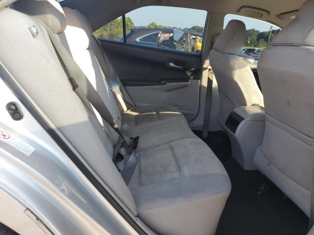 4T1BF1FK1CU581619 - 2012 TOYOTA CAMRY BASE 银色 照片 10
