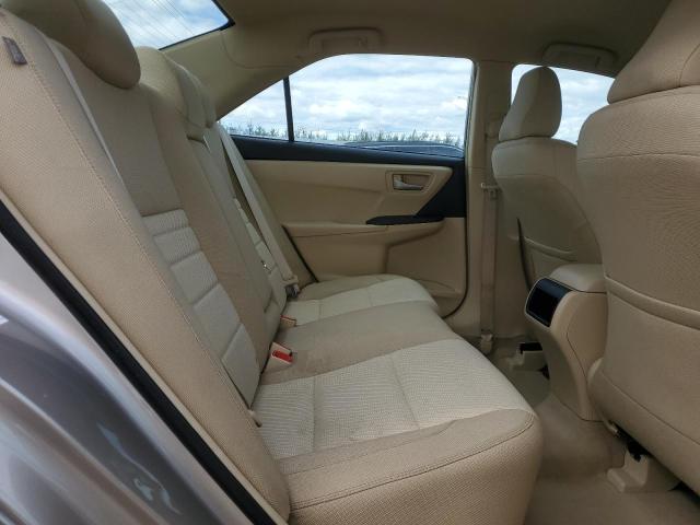 4T1BF1FK7GU220403 - 2016 TOYOTA CAMRY LE BEIGE photo 10