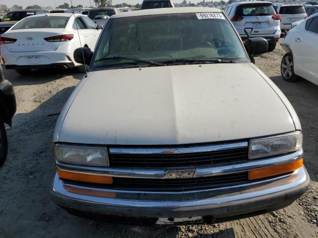 1GCCS14511K127574 - 2001 CHEVROLET S TRUCK S10 WHITE photo 5