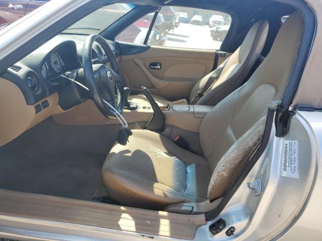 JM1NB353810201828 - 2001 MAZDA MX-5 MIATA BASE SILVER photo 7