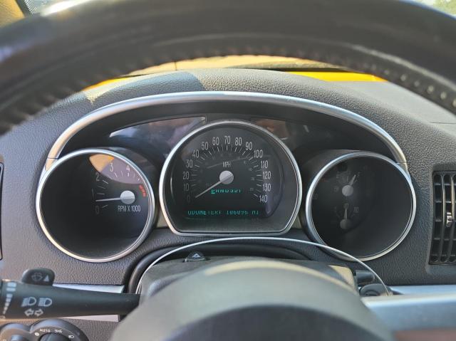 1GCES14P64B107562 - 2004 CHEVROLET SSR 黄色 照片 8