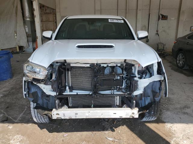 5TFCZ5AN6JX162721 - 2018 TOYOTA TACOMA DOUBLE CAB 白色 照片 5