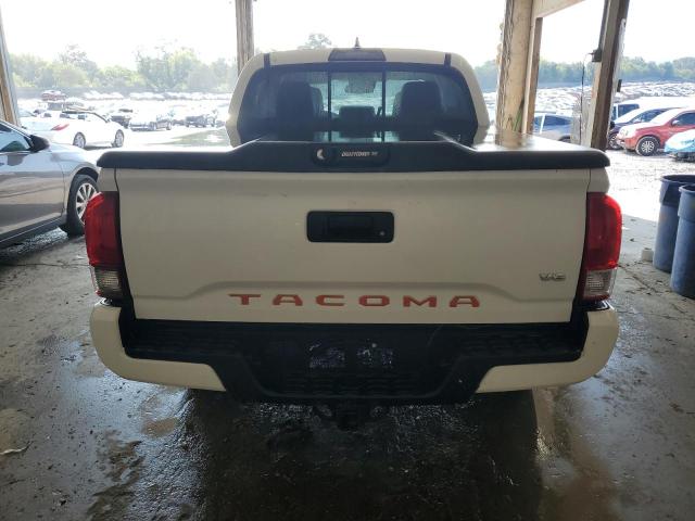 5TFCZ5AN6JX162721 - 2018 TOYOTA TACOMA DOUBLE CAB 白色 照片 6
