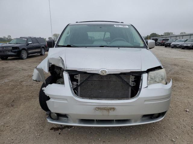 2A8HR54179R674179 - 2009 CHRYSLER TOWN & COU TOURING 银色 照片 5