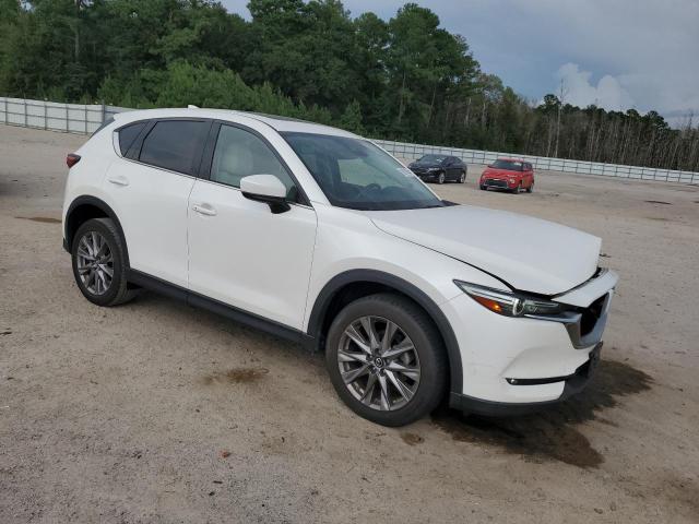 JM3KFADM1K0684934 - 2019 MAZDA CX-5 GRAND TOURING WHITE photo 4