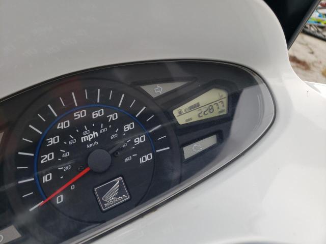 MLHJF2802B5000376 - 2011 HONDA PCX 白色 照片 8