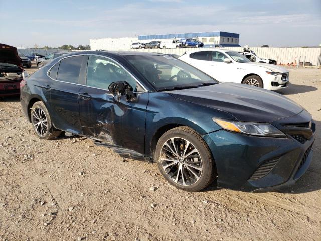 4T1B11HK2JU570783 - 2018 TOYOTA CAMRY L BLUE photo 4