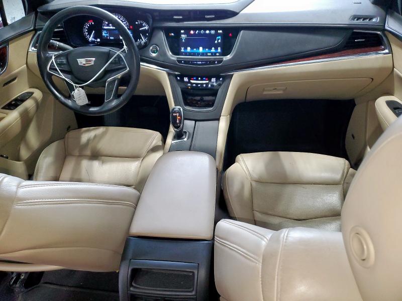 1GYKNCRS2JZ117425 - 2018 CADILLAC XT5 LUXURY 红色 照片 8