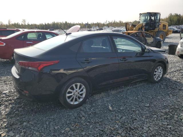 3KPC24A32JE004941 - 2018 HYUNDAI ACCENT SE BLACK photo 3