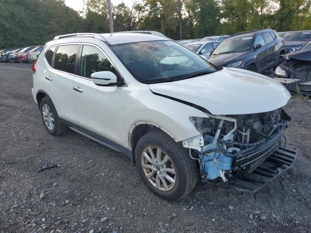 KNMAT2MV4KP519138 - 2019 NISSAN ROGUE S WHITE photo 4