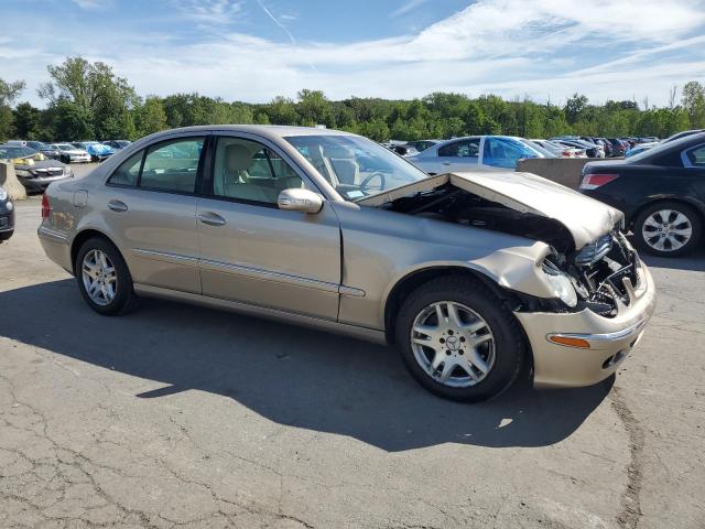 WDBUF82J04X157012 - 2004 MERCEDES-BENZ E 320 4MATIC TAN photo 4