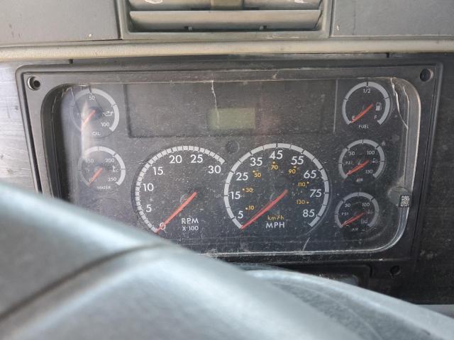 1FUJA6CK77LW76187 - 2007 FREIGHTLINER CONVENTIONAL COLUMBIA WHITE photo 8