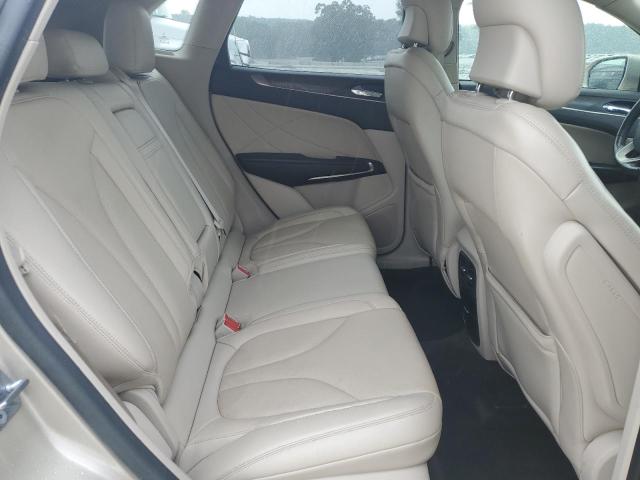 5LMCJ3C94HUL50945 - 2017 LINCOLN MKC RESERVE Krem fotoğraf 11