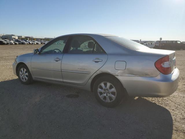 4T1BF32K04U576995 - 2004 TOYOTA CAMRY LE ვერცხლისფერი ფოტო 2