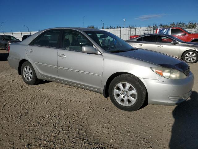 4T1BF32K04U576995 - 2004 TOYOTA CAMRY LE ვერცხლისფერი ფოტო 4