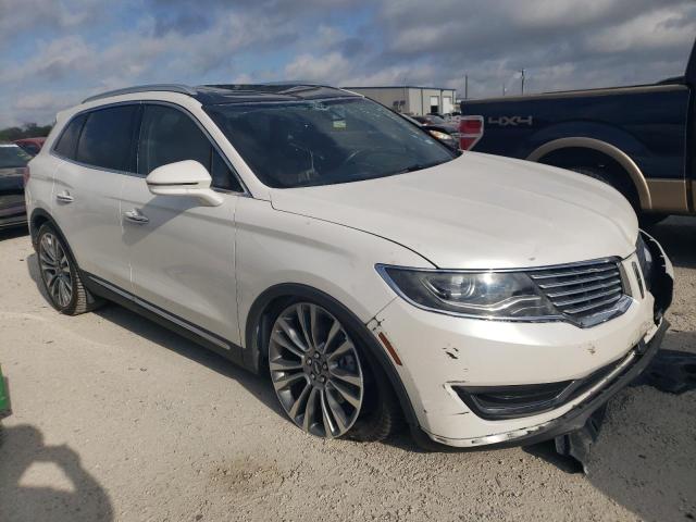 2LMPJ6LR9HBL34451 - 2017 LINCOLN MKX RESERVE WHITE photo 4