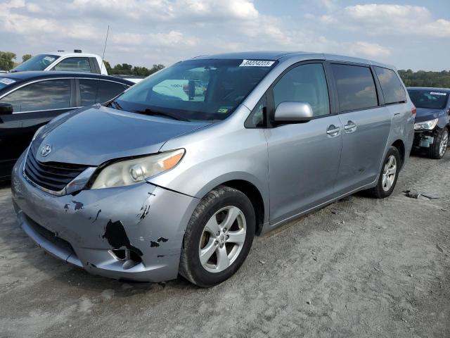 5TDKA3DC2CS015631 - 2012 TOYOTA SIENNA BASE SILVER photo 1