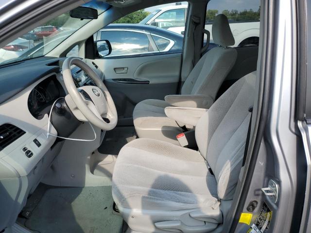 5TDKA3DC2CS015631 - 2012 TOYOTA SIENNA BASE SILVER photo 7