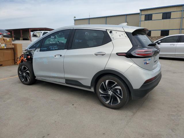 1G1FX6S02P4101395 - 2023 CHEVROLET BOLT EV 2LT SILVER photo 2