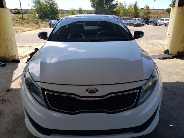 5XXGR4A66DG140721 - 2013 KIA OPTIMA SX WHITE photo 5