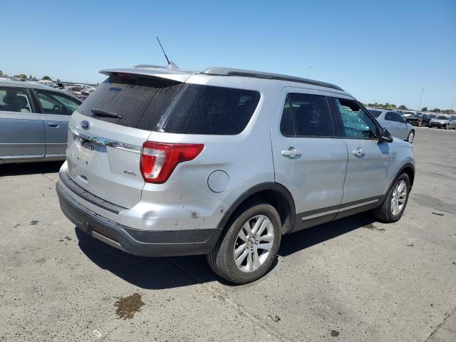 1FM5K8D8XKGB49178 - 2019 FORD EXPLORER XLT 银色 照片 3
