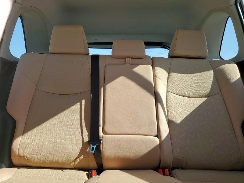 2T3W1RFV3SC334893 - 2025 TOYOTA RAV4 XLE WHITE photo 10