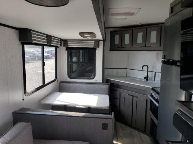 5RXHB3121N1511262 - 2022 CAMPER TRAILER TWO TONE photo 5