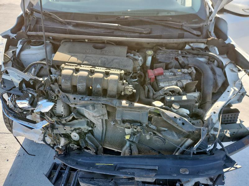 3N1AB7AP3GY245655 - 2016 NISSAN SENTRA S WHITE photo 11