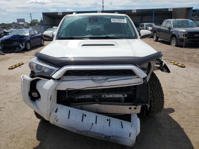 JTEPU5JRXM5933387 - 2021 TOYOTA 4RUNNER SR5/SR5 PREMIUM WHITE photo 5