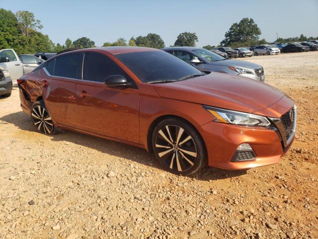 1N4BL4CV7LC204690 - 2020 NISSAN ALTIMA SR ORANGE photo 4